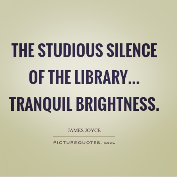 Meet your Posher, Mia - Picture 1 of 1